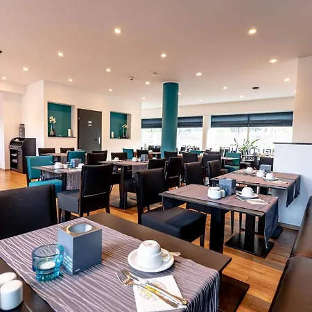 Hotel Deutscher Hof 3*