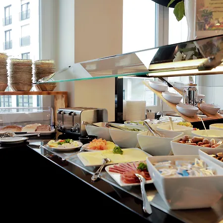 Hotel Deutscher Hof 3*